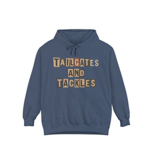 TAILGATES & TACKELS