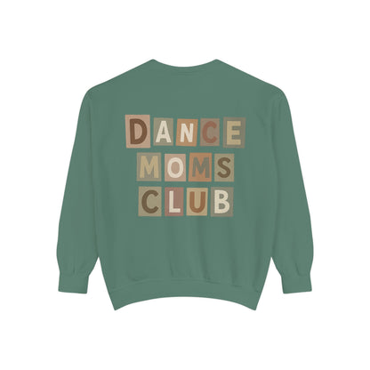 THE CHILL DANCE MOM