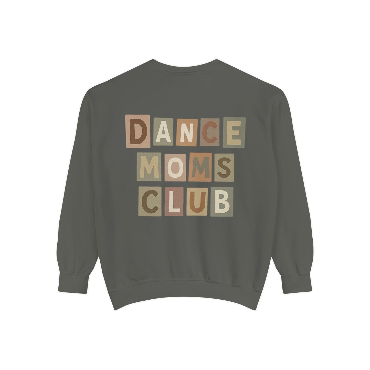 THE CHILL DANCE MOM