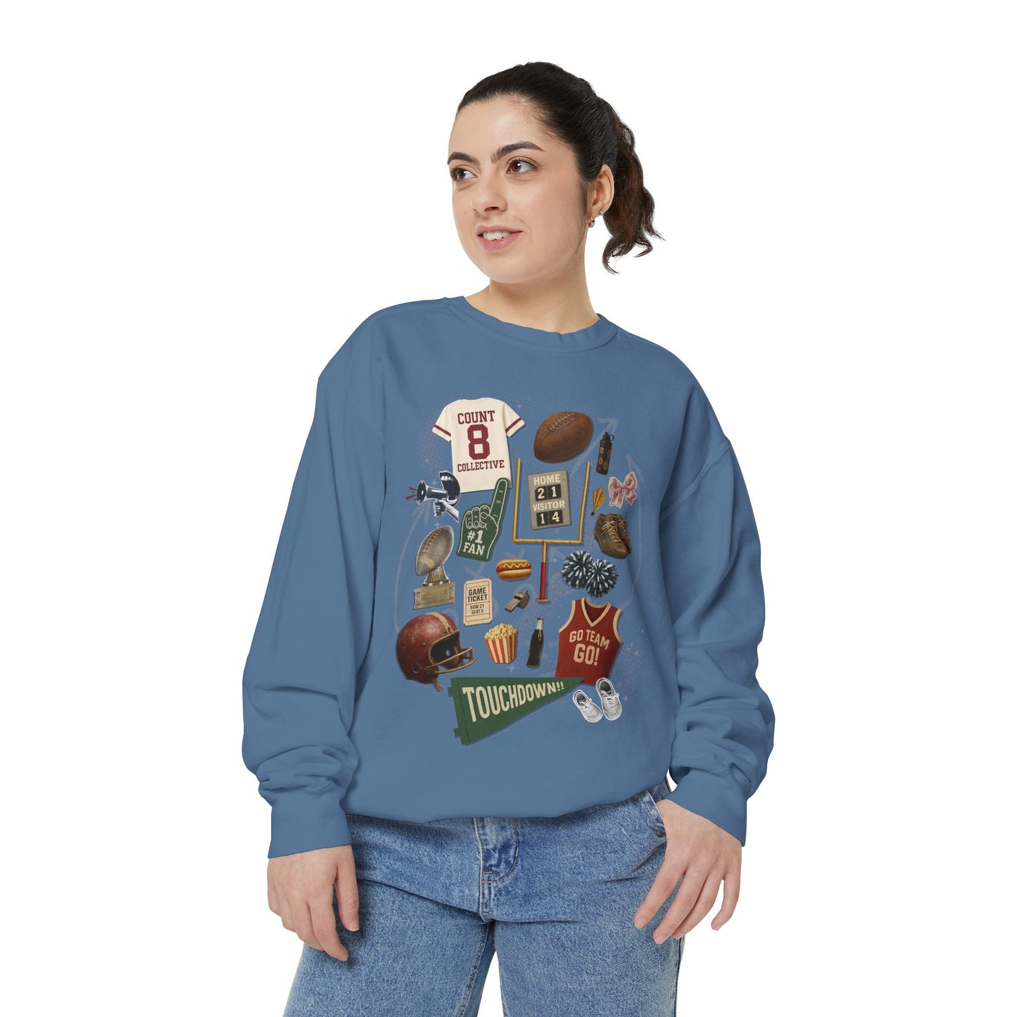 VARSITY VIBES CREWNECK