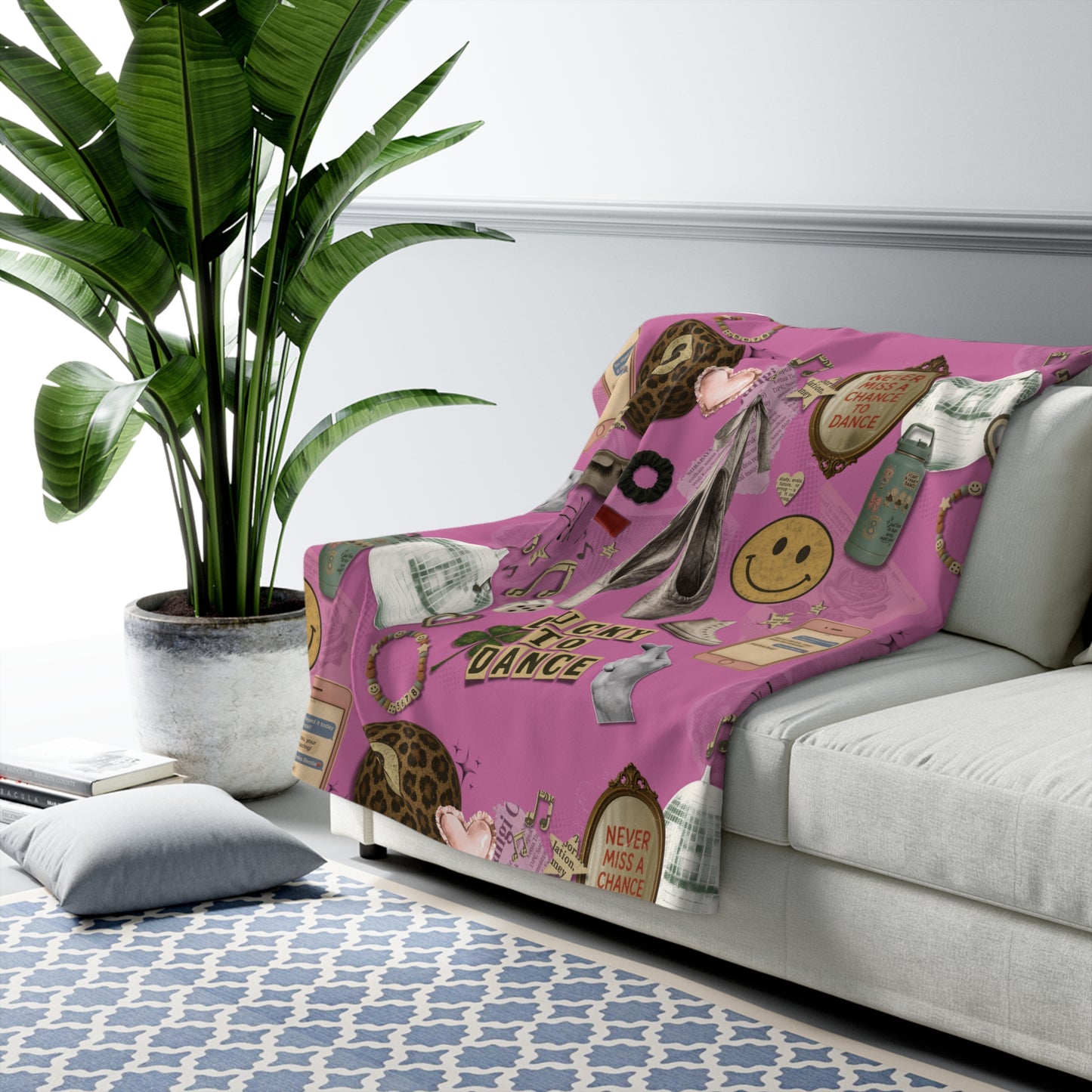 THE DANCER-SHERPA BLANKET