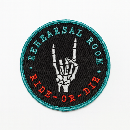 PUSH PINS